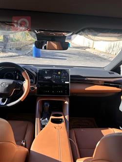 تويوتا أفالون